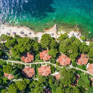 https://village-laguna-galijot.in-istria.net