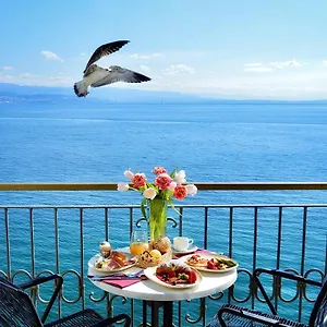 https://hotel-savoy.in-istria.net